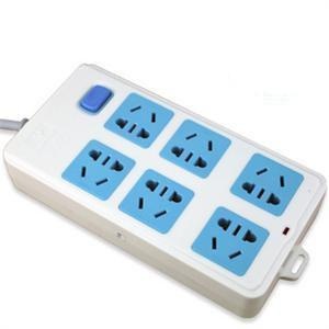 公牛6孔插座（GN-109K) 2.4米