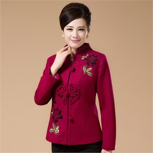 2015新款中老年<em>女装</em>秋<em>冬装</em>毛呢<em>外套短款</em>中年