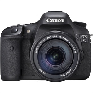 佳能7D EOS 7D+18-135套机+16G卡+原装电池+原装摄影包+读卡器+膜